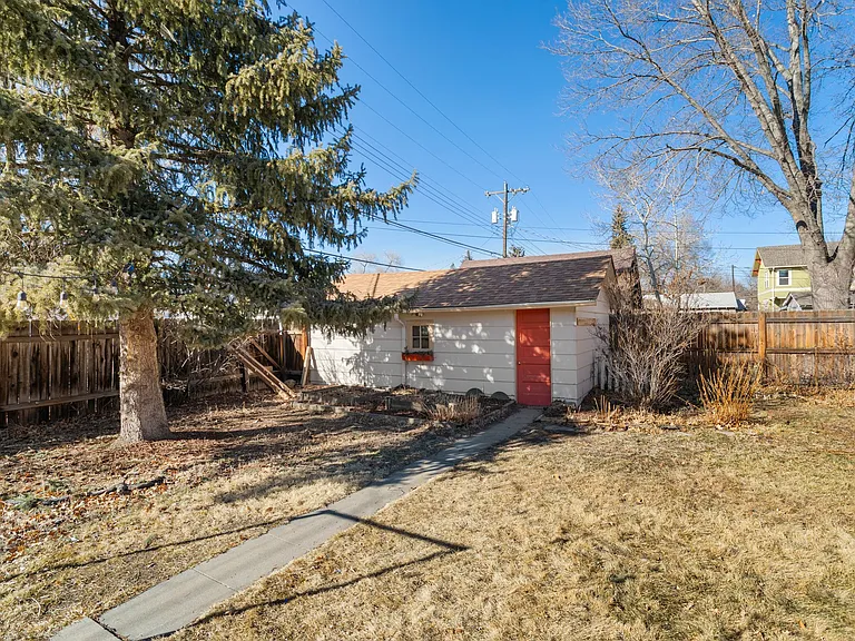 416 E Espanola St — Photo 23