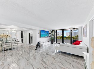 3589 S Ocean Blvd APT 403, South Palm Beach, FL 33480