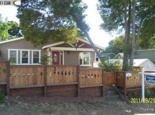 755 Edwards St, Crockett, CA 94525
