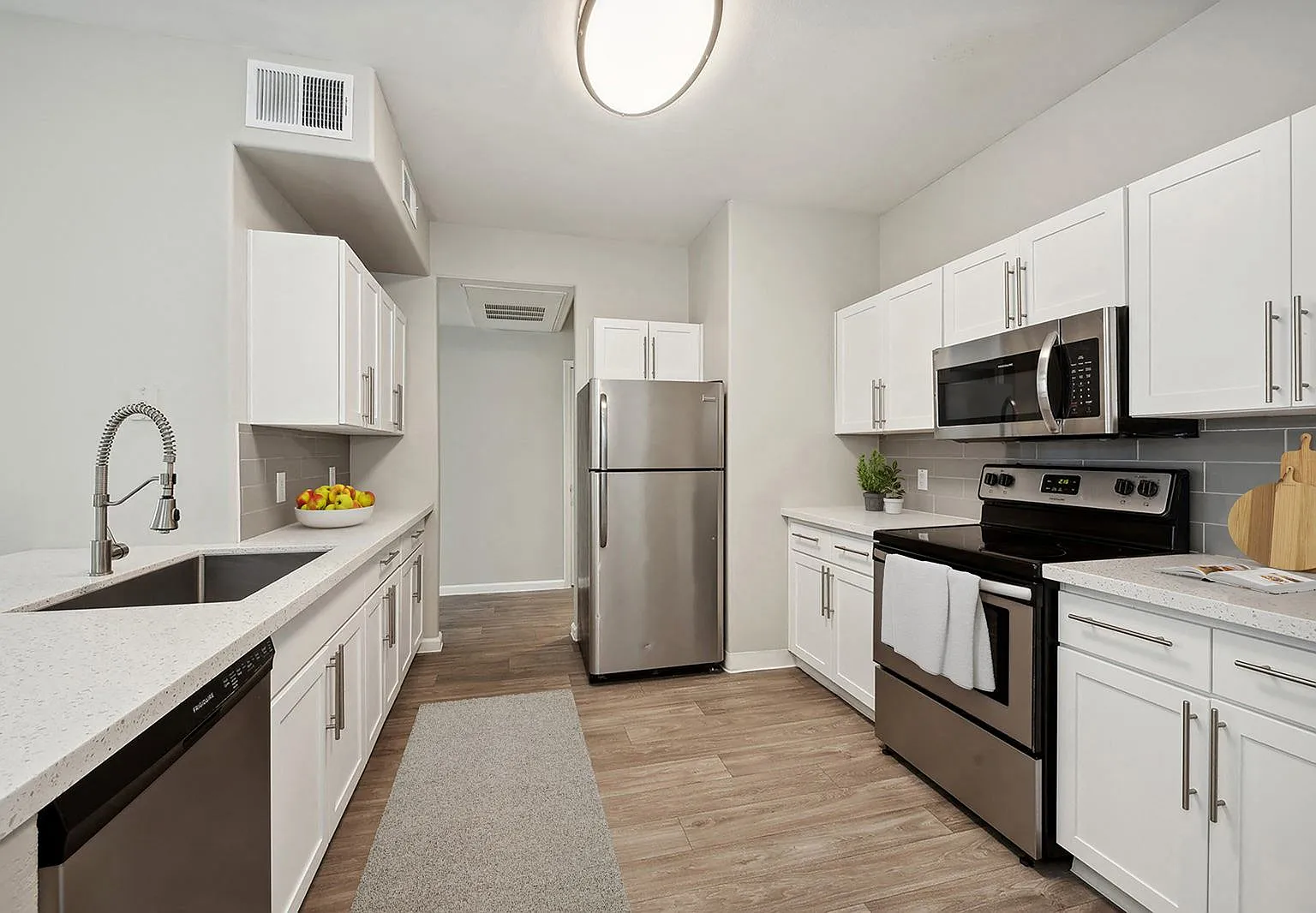 Andante Apartments — Photo 1