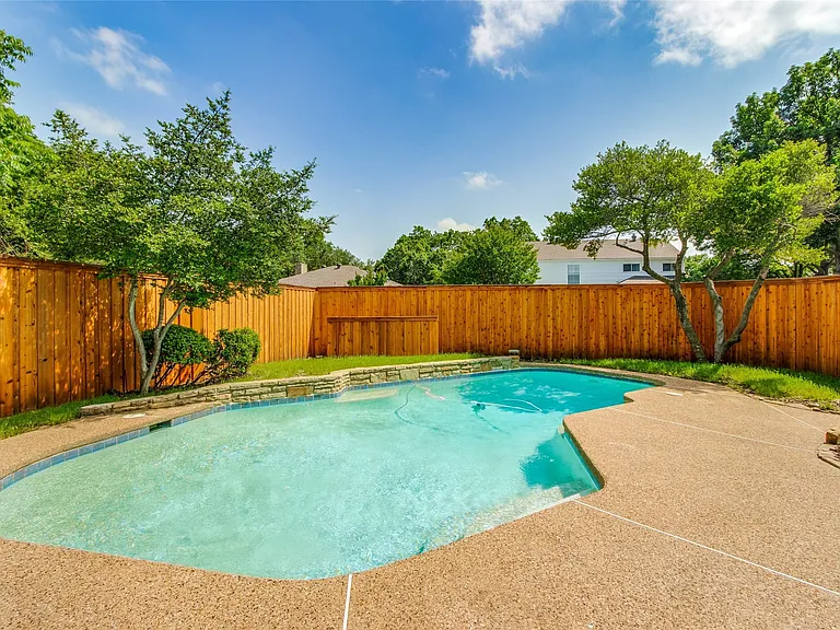 1135 Bull Run — Photo 25