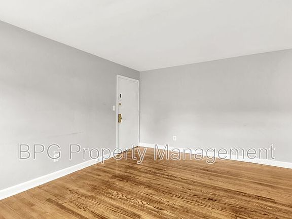 5th image of 5721 11th St N APT 4