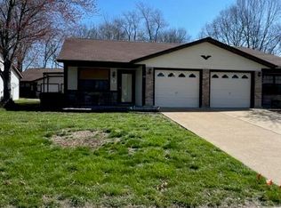 64 Rabbit Trail Dr #64, Washington, MO 63090