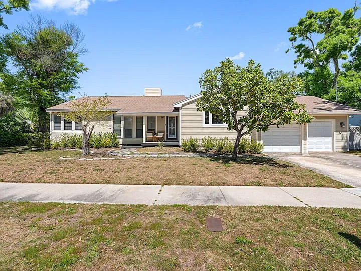 3805 W Empedrado St — Photo 2