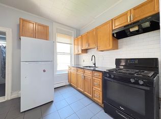 285 Old Bergen Rd #3, Jersey City, NJ 07305