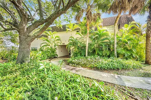 9107 SW 137th Ter #1-4 Photo 1