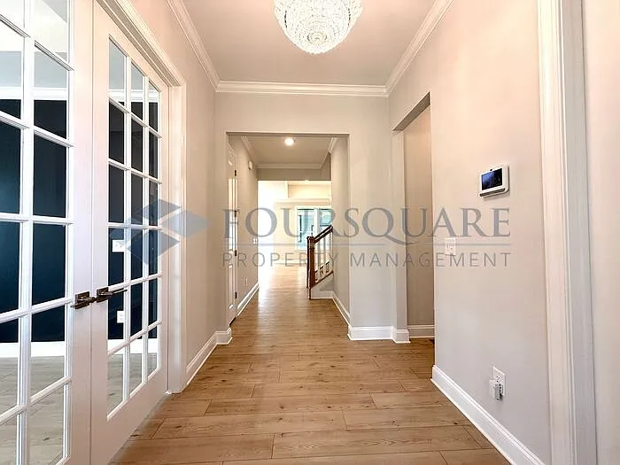 8156 Baronleigh Ln — Photo 24