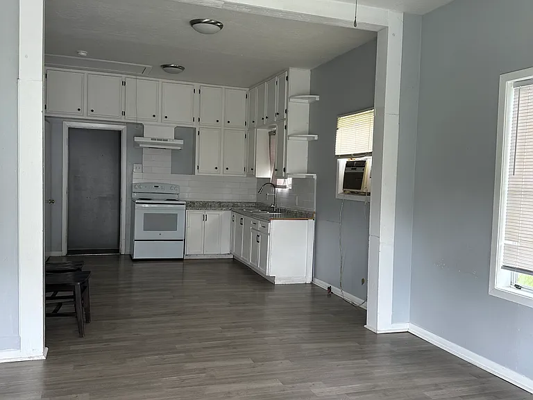 521 S Stanford St — Photo 7