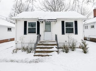 1325 Elmwood Rd, Mayfield Heights, OH