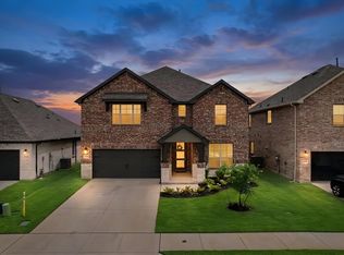 2325 Volans Dr, Fort Worth, TX 76052
