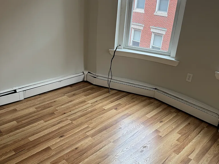 21 Sheafe St #8 — Photo 27