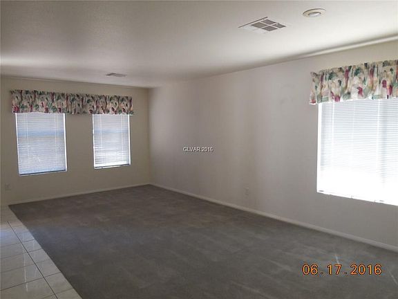 4th image of 9816 Garamound Ave #0