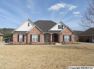 131 Derby Dr, Decatur, AL 35603