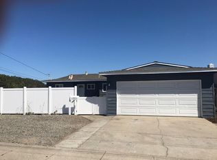 371 Reindollar Ave, Marina, CA