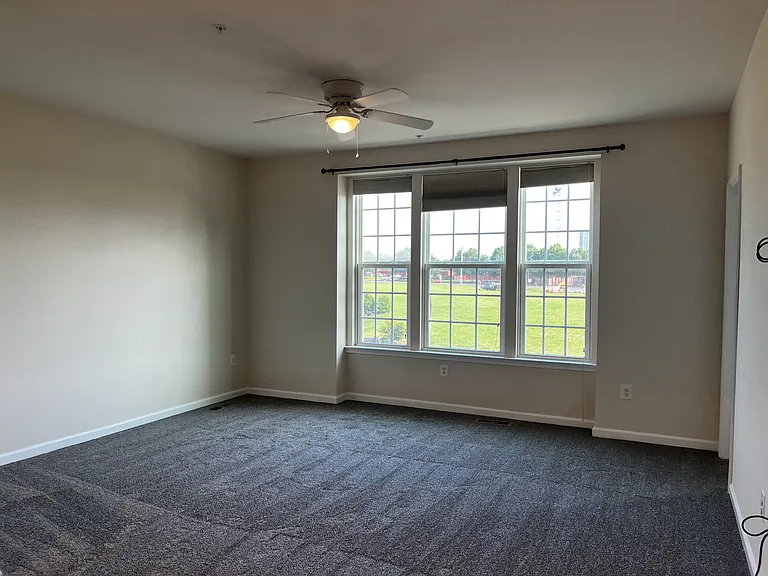 13728 Atlantis St #7L — Photo 15