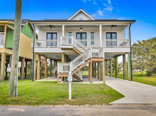 410 Shell St, Biloxi, MS 39530