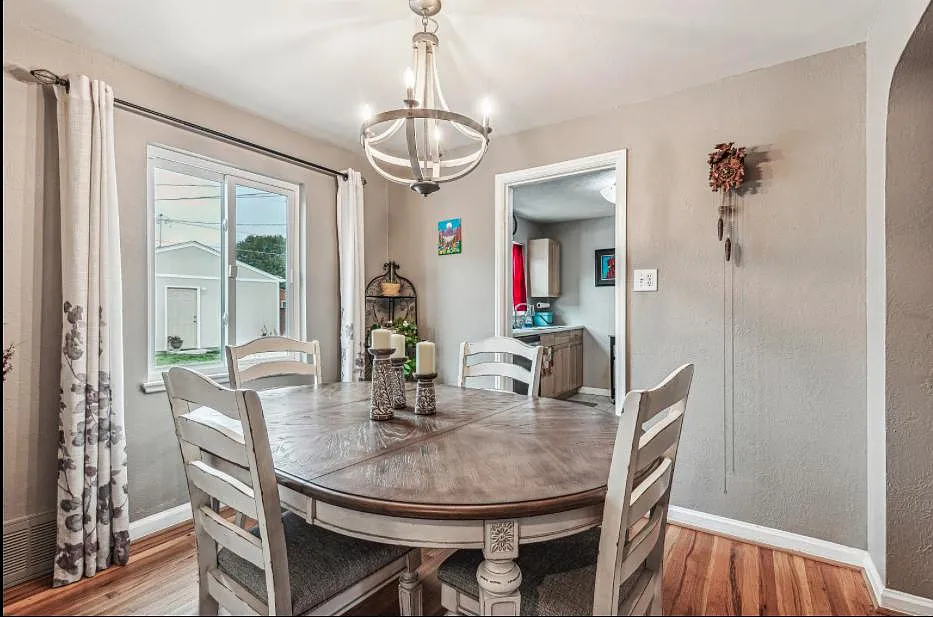 2 bed, 1150 sqft, $2,490 — Photo 4