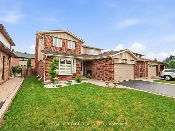 3rd image of 7 Carter Cres