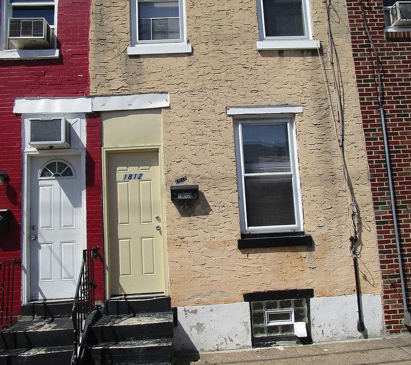 1st image of 1812 E Ontario St