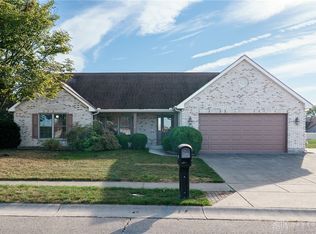 1815 Promenade Ln, Xenia, OH 45385