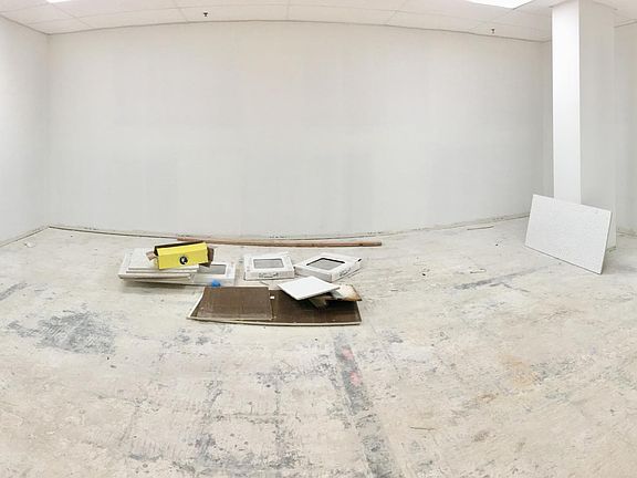 5th image of 8686 Bay Pkwy