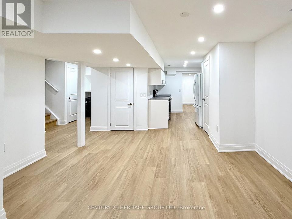 1st image of 72 Laurier Ave
