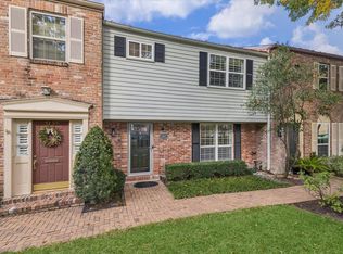 5857 Valley Forge Dr #110, Houston, TX 77057