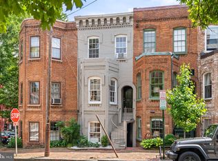 2702 Dumbarton St NW, Washington, DC 20007