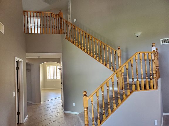 5th image of 434 W Klinger Canyon Dr