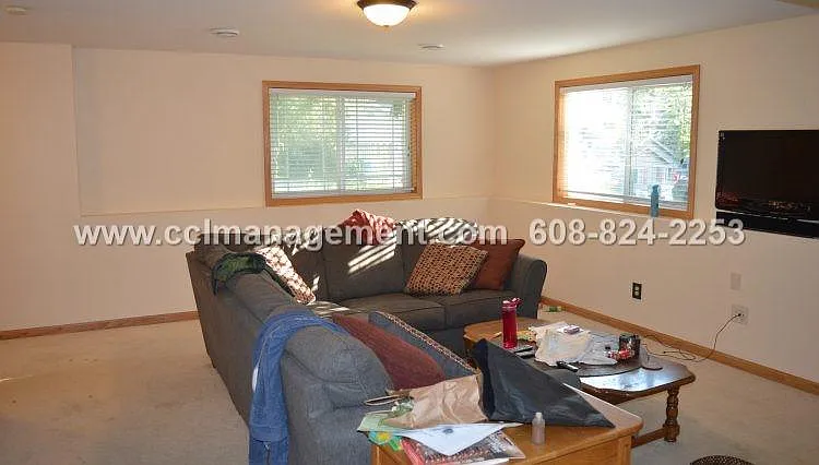 6226 Adobe Way — Photo 6