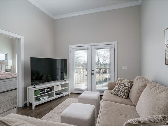 3rd image of 2708 7th St #307