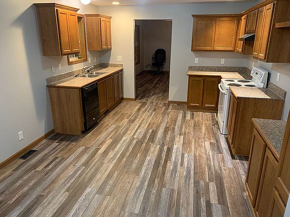 3rd image of 509 Davis St