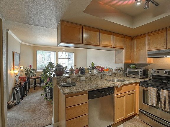 5th image of 10004 100th Ave NE #K010