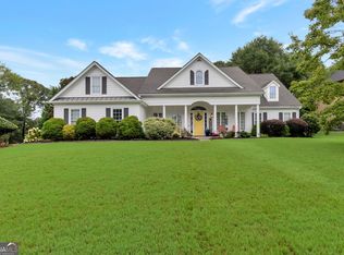 1026 Autumn Blaze Ln, Lawrenceville, GA 30045