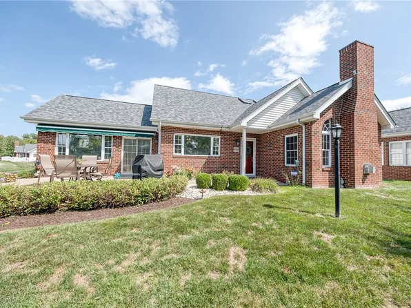 5003 Whispering Pines Ln, Murrysville, PA 15668