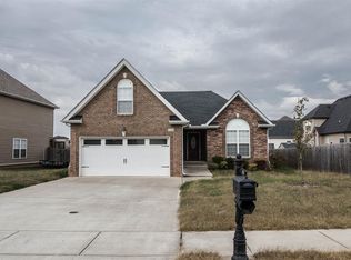 1295 Snowball Ln, Clarksville, TN 37042