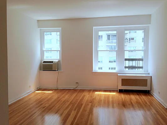 Rented by Manhattan Skyline | media 2