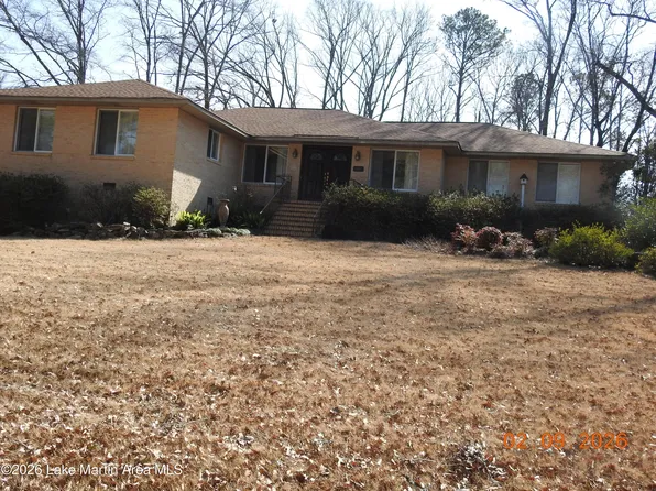 1088 Ponderosa Ln, Alexander City, AL 35010