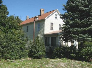 355 Twin Lakes Rd, Latrobe, PA 15650