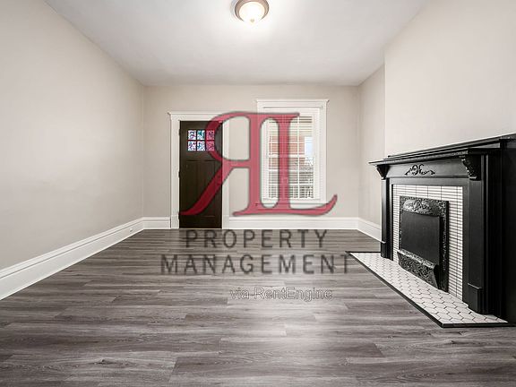 3rd image of 1268 Courtland Ave
