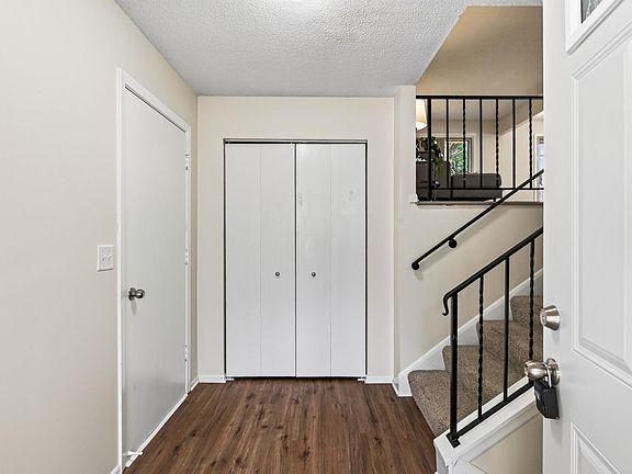 3rd image of 8370 6th St NE