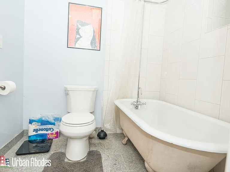 2448 N Campbell Ave #G1 — Photo 12