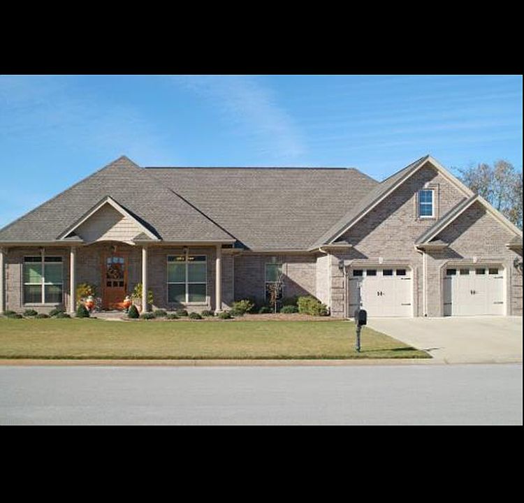 1st image of 279 Plantation Springs Dr