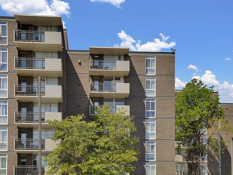 Private balconies