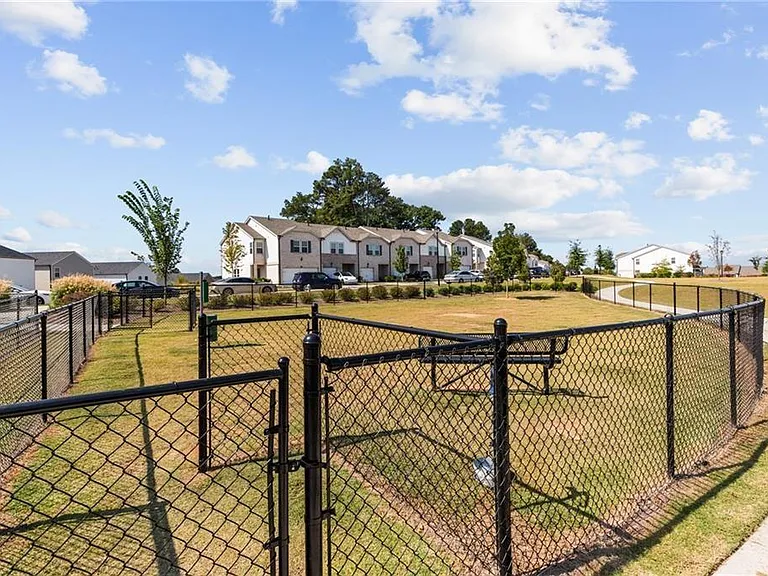 3614 Shore Wood Ave — Photo 48