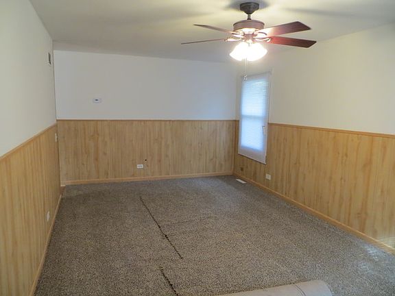 5th image of 928 Southmoor St