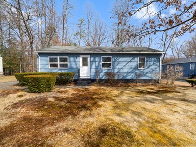 11 Hanson Dr, Springfield, MA, 01128