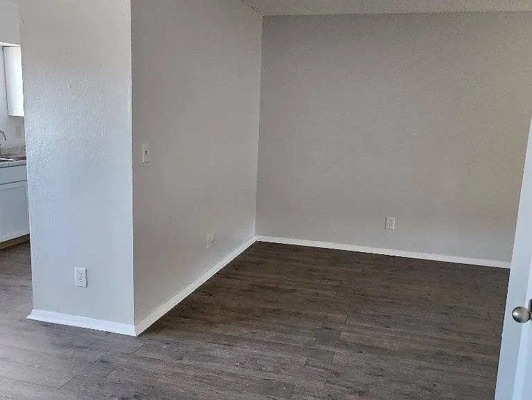 9133 Tenango Dr — Photo 5