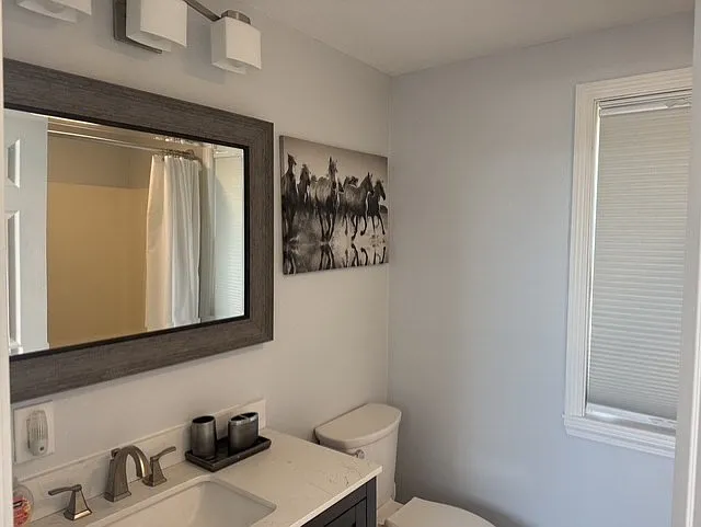 735 Sea St — Photo 19