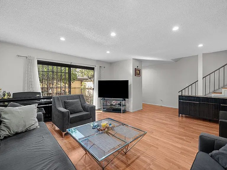 9120 Telfair Ave #14